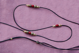 New 1.5mm Toy Dog lead with beads
